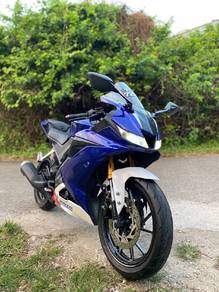 Yamaha R15