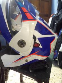 helmet touring with cardo