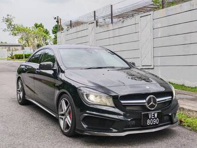 Mercedes Benz CLA45 45 AMG (CBU) in Segamat, JHR