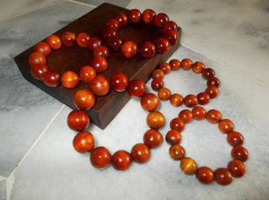 Bead Bracelet (Dragon Wood)