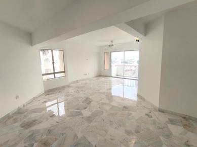 Condominium For Sale in Le Jardine