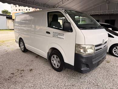 2013 Toyota Hiace
