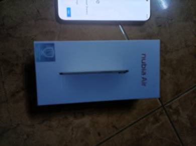 zte..nubia air 5g