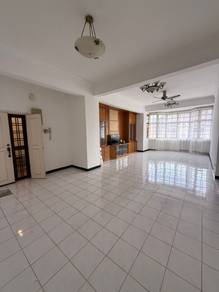 Condominium For Sale in Putra Indah Condominium