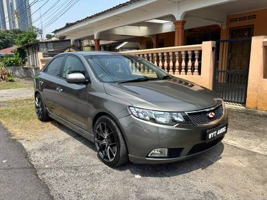 Kia Forte SX in Desa Petaling, KUL