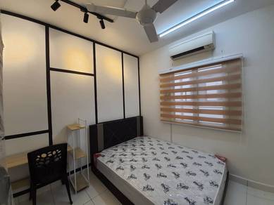 Room in Setia Alam, SGR