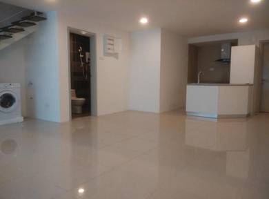 Condominium For Sale in Arte @ Subang West