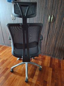 Amoffice chair