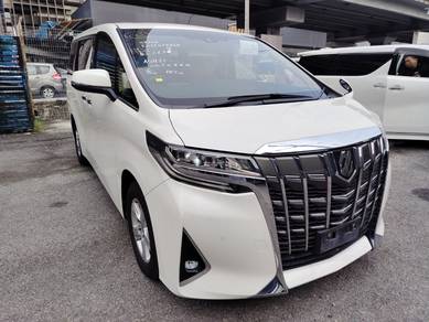 Toyota Alphard X in KL City, KUL
