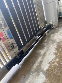 Trackless system with choices Auto Gate system