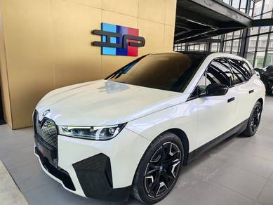 BMW iX XDRIVE40 in Salak Selatan, KUL