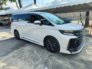 Toyota Vellfire Z PREMIER in Old Klang Road, KUL