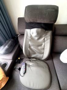 OSIM uJolly 2 Smart Massage with Remote - Like New