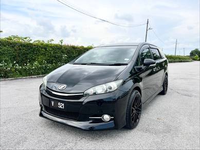 Toyota Wish S in Batu Pahat, JHR