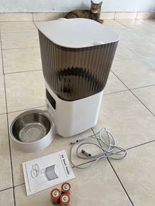Automatic Pet Feeder
