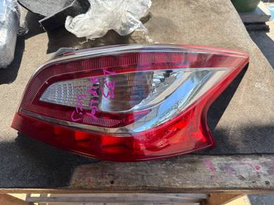 No 4-8-15 Nissan Teana L33 RH Rear Lamp Jpn