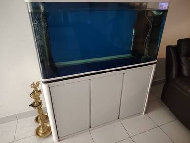 Aquarium 4ft with Aluminum cabinet 