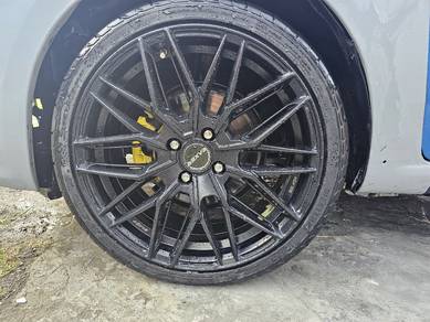 17" Raxer VOX 105