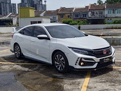 Honda Civic S i-VTEC in Bandar Puteri Puchong, SGR