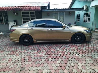 Honda Accord VTi-L in Puchong, SGR