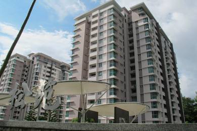 Condominium For Sale in Alam Damai Condominium
