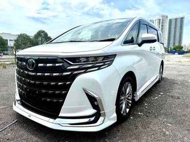 Toyota Alphard Z in Georgetown, PNG