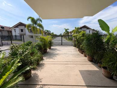 2-storey Terraced House For Sale in Banting,SGR
