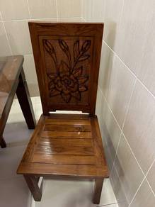 Kayu Jati 4 seaters Glass Dining Table