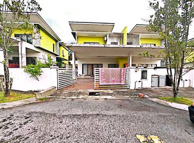 Semi-Detached House For Sale in Sungai Buloh,SGR