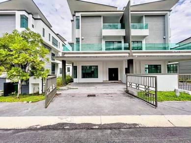 Semi-Detached House For Sale in Kajang,SGR