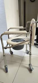 Kerusi tandas / mandi Brand New Commode