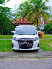 Toyota Alphard X in Shah Alam, SGR