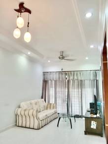 Condominium For Rent in Tanjung Park Condominium