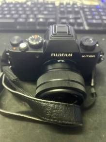 Fujiflm X-T100 with Lense and Memory only