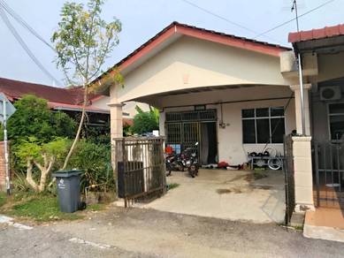 1-storey Terraced House For Sale in Muar,JHR