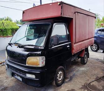 Lori hijet 2016 pasar malam