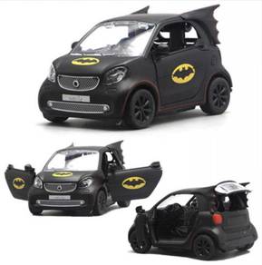 Batman Pattern Smart Alloy Diecast Toy 1:36
