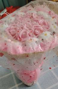 hello kitty flower bouquet 