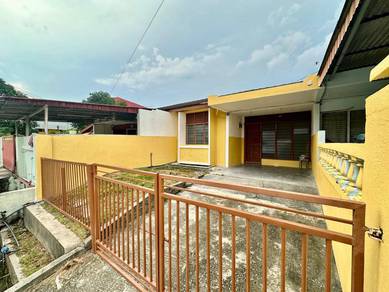 1-storey Terraced House For Sale in Kelana Jaya,SGR