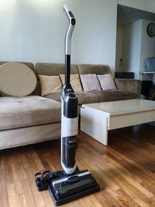 99% Like New Midea Wet & Dry Cordless Floor Clean