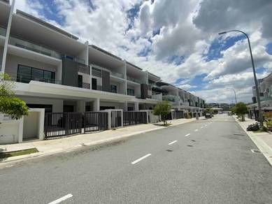 3-storey Terraced House For Rent in Puchong South,SGR