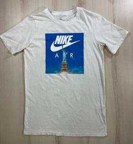 Nike Air Kid’s White Tee #DC Used