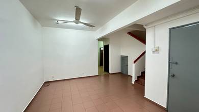 Terraced House For Rent in Subang Jaya,SGR