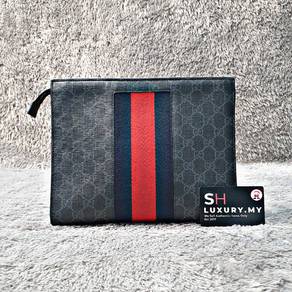 Gucci GG Supreme Logo Clutch