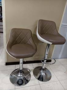 Used Bar Stools