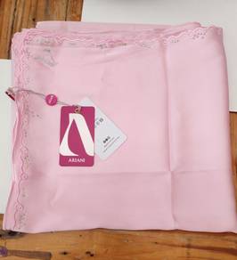 Ariani Square Plain Satin Embroidery Diamond