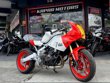Yamaha XSR900