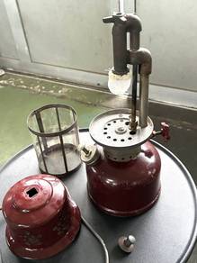 lantern Rare! It’s an AGM3905.