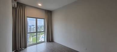 Apartment For Sale in Liberty Grove