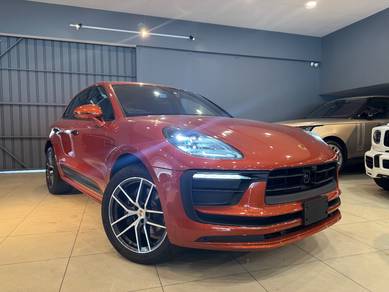Porsche Macan FACELIFT in Petaling Jaya, SGR